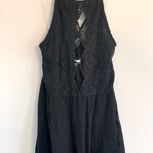 NWOT black tank from buckle
